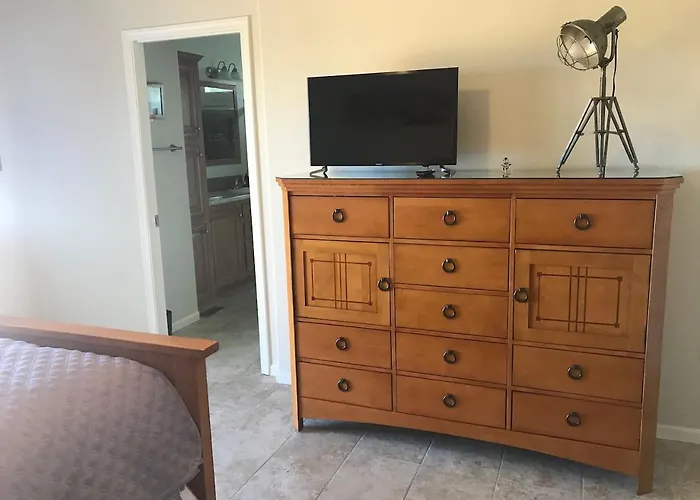 Antelopecanyonhouse W View Offering Deals For One Couples Pets Okay